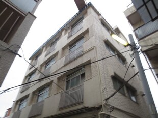 第一岩立マンションの物件外観写真